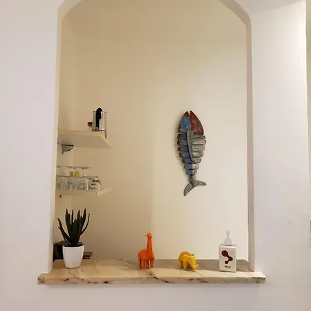 Centre 100 M Du Port Place Parking Cassis